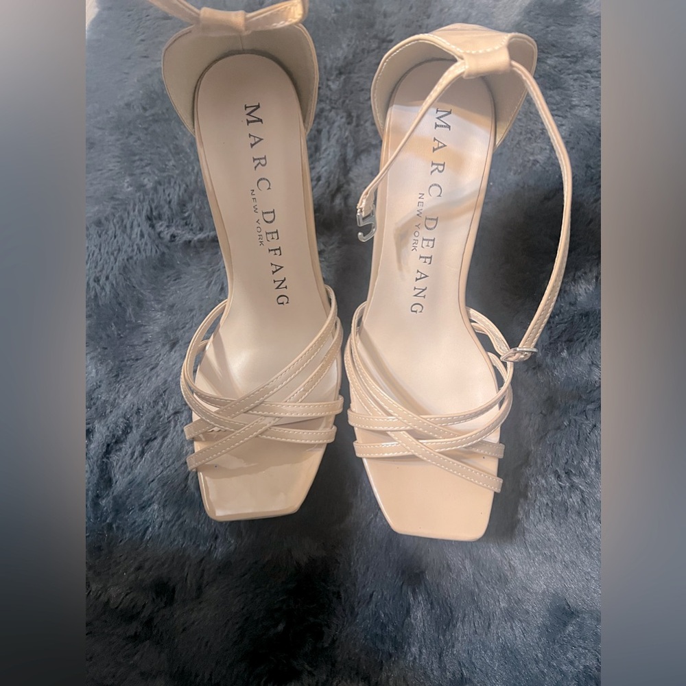 Marc Defang heels size 10
